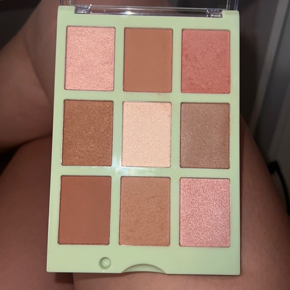 pixi pallet - Picture 2 of 2